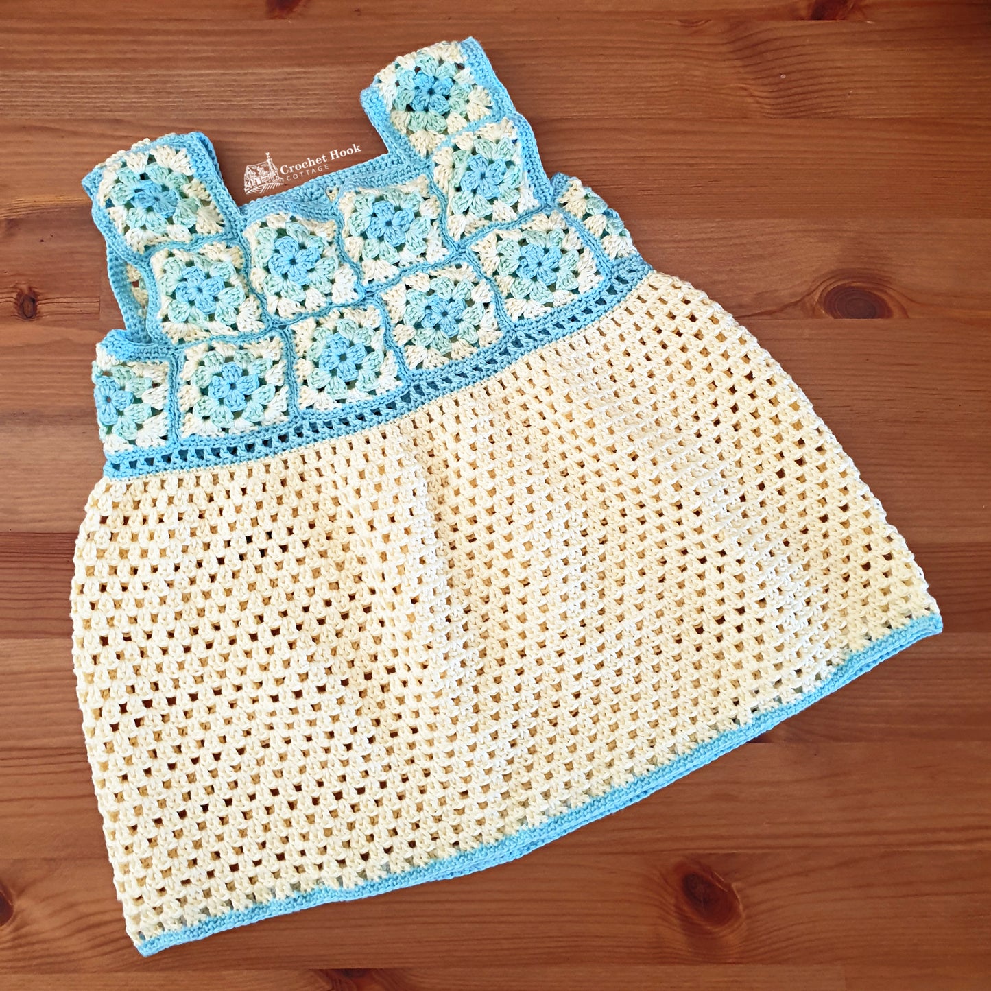 70s style Baby Dress, Granny-Square Chic for your toddler!