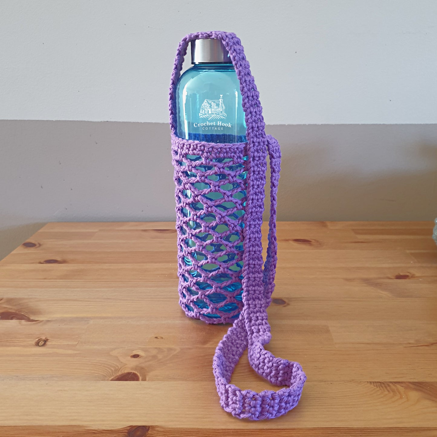 Bottle Holder, Hands free Drink Bottle Bag, available in assorted colours