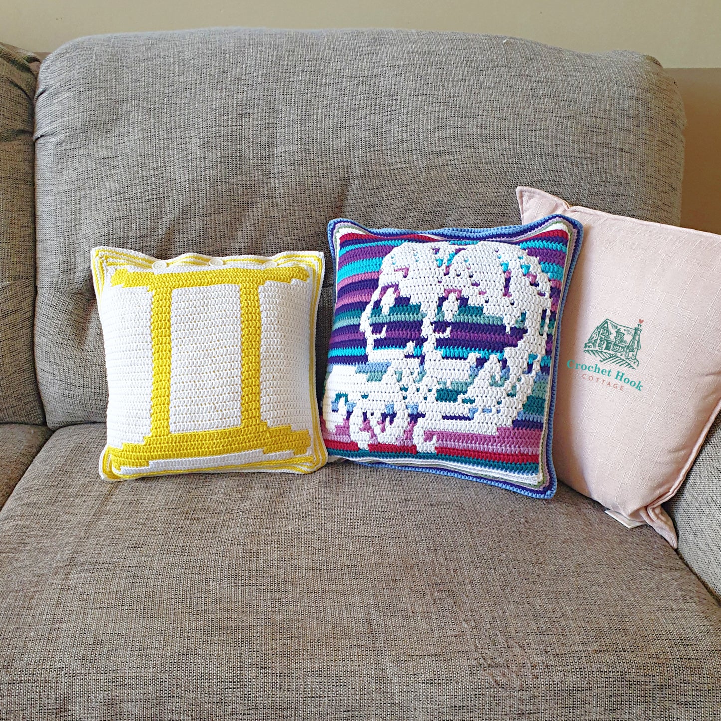 Crochet Pattern - Gemini Cushion Cover - mosaic crochet pattern