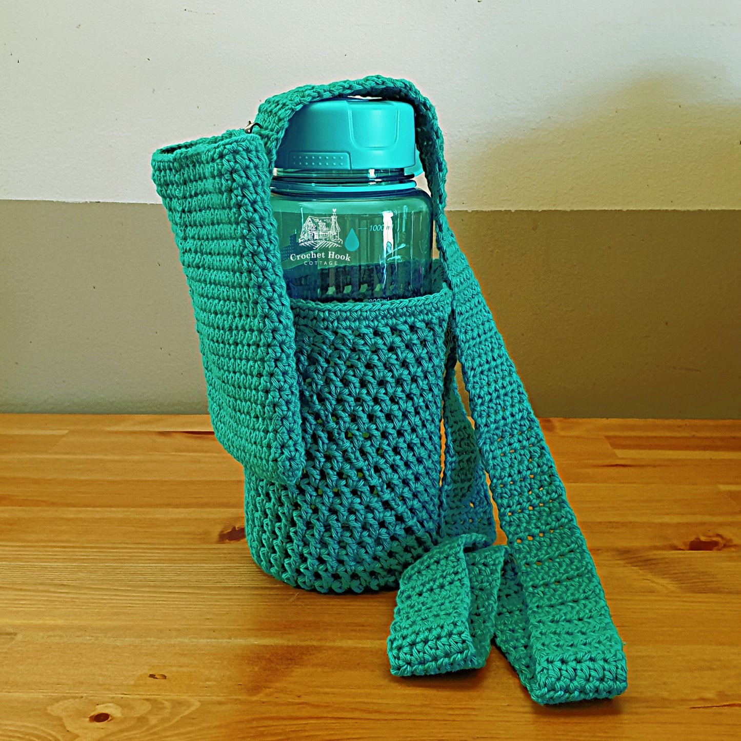 Limited Edition - Crossbody Bottle Holder with Phone Pocket