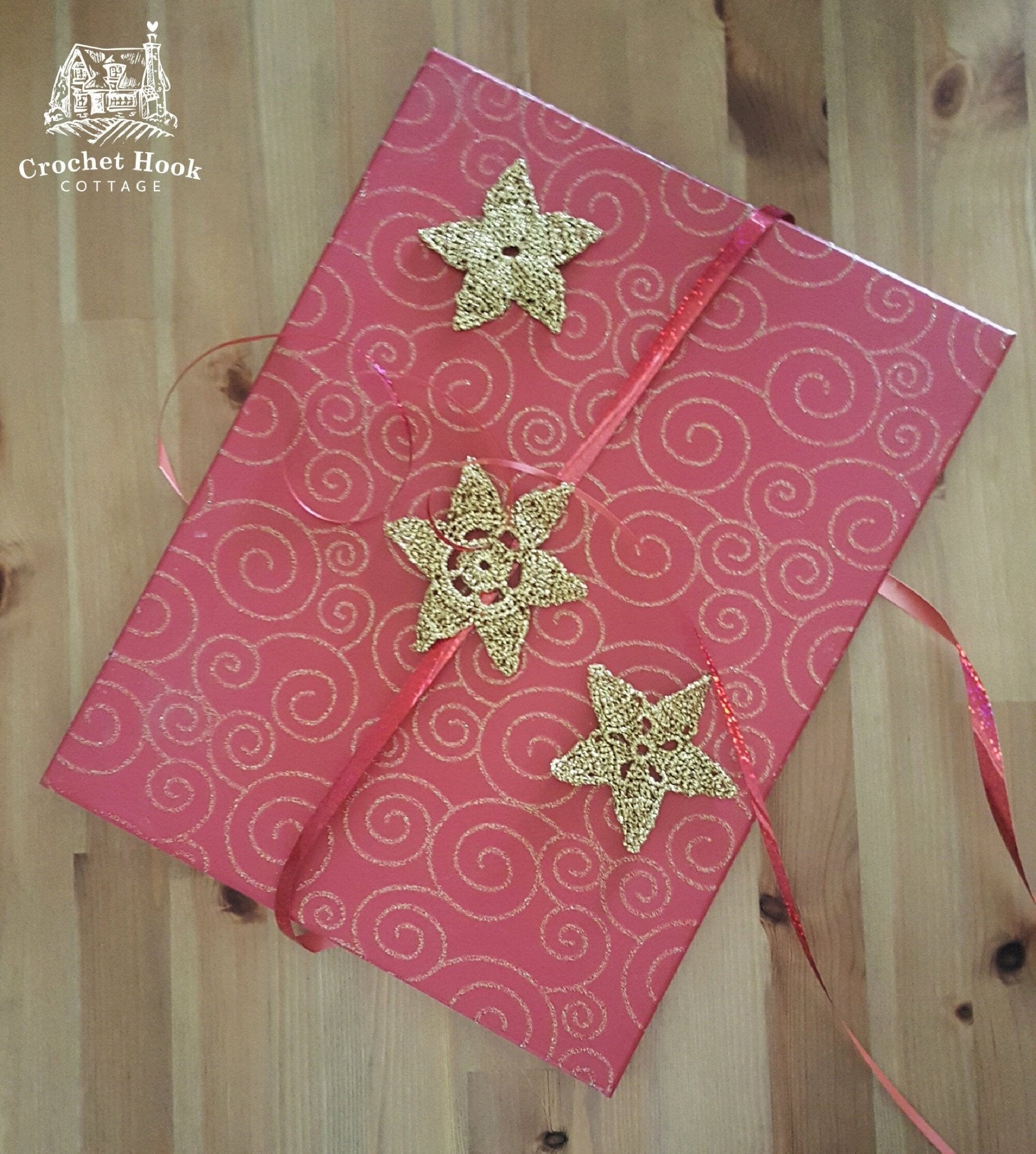 Set of 3 Christmas Stars - Metallic Gold or Silver - www.crochethookcottage.com